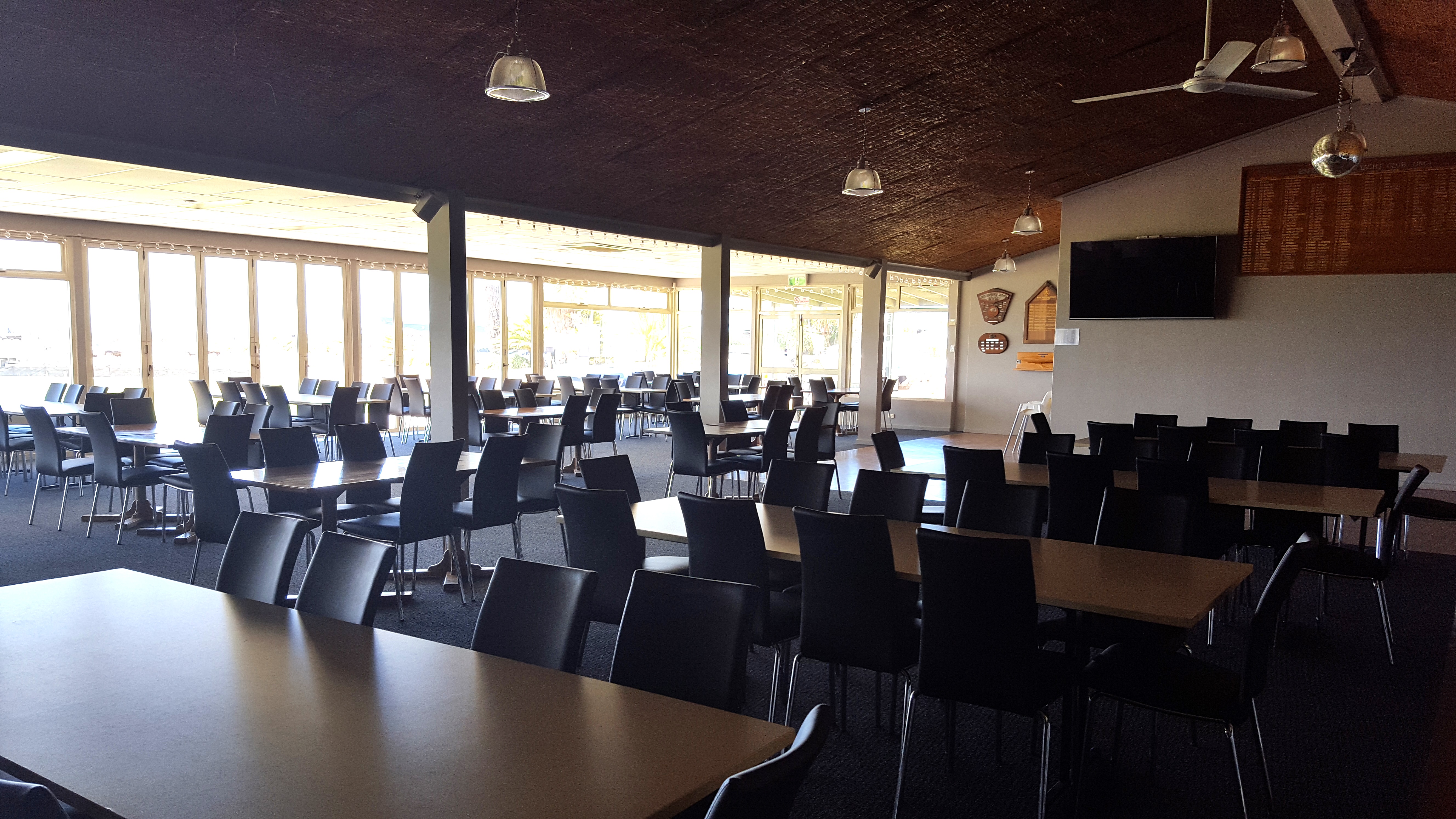 Esperance Bay Yacht Club